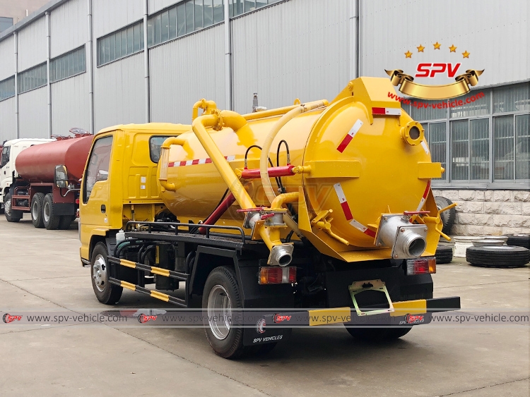 3,000 Litres Vaccum Tanker ISUZU - LB